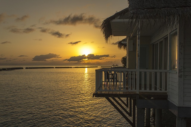 Overwater bungalows in Maldives for serene escape portfolio item